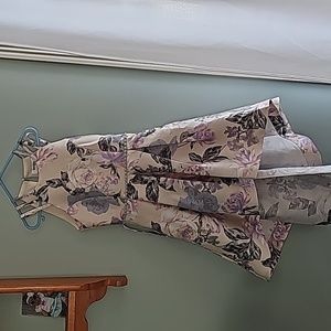 Beautiful dress 👗